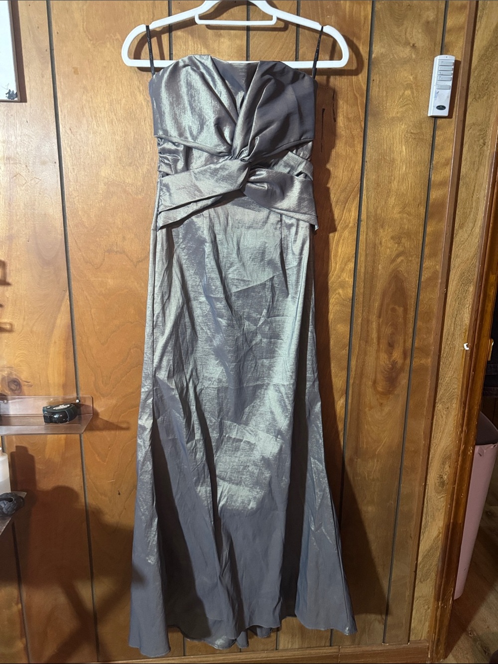 Jessica McClintock Metallic Strapless Gown in Silver Gray
